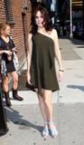 th_71547_Mary-Louise_Parker_The_Late_Show_with_David_Letterman_NYC_250809_011_122_1077lo.jpg