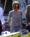 th_71762__VictoriaBeckham_WatchingHomesforSale_64_413lo.jpg