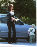 th_33169_Cindy_Crawford_Celebrity_City_Mix_93035_122_509lo.jpg