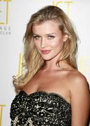 th_00593_Joanna_Krupa_hosts_her_official_2008_calendar_release_party_at_JET_Nightclub_in_Las_Vegas_03_122_555lo.jpg