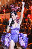 http://img19.imagevenue.com/loc30/th_58503_1110_katy_perry_victorias_secret_26_123_30lo.jpg